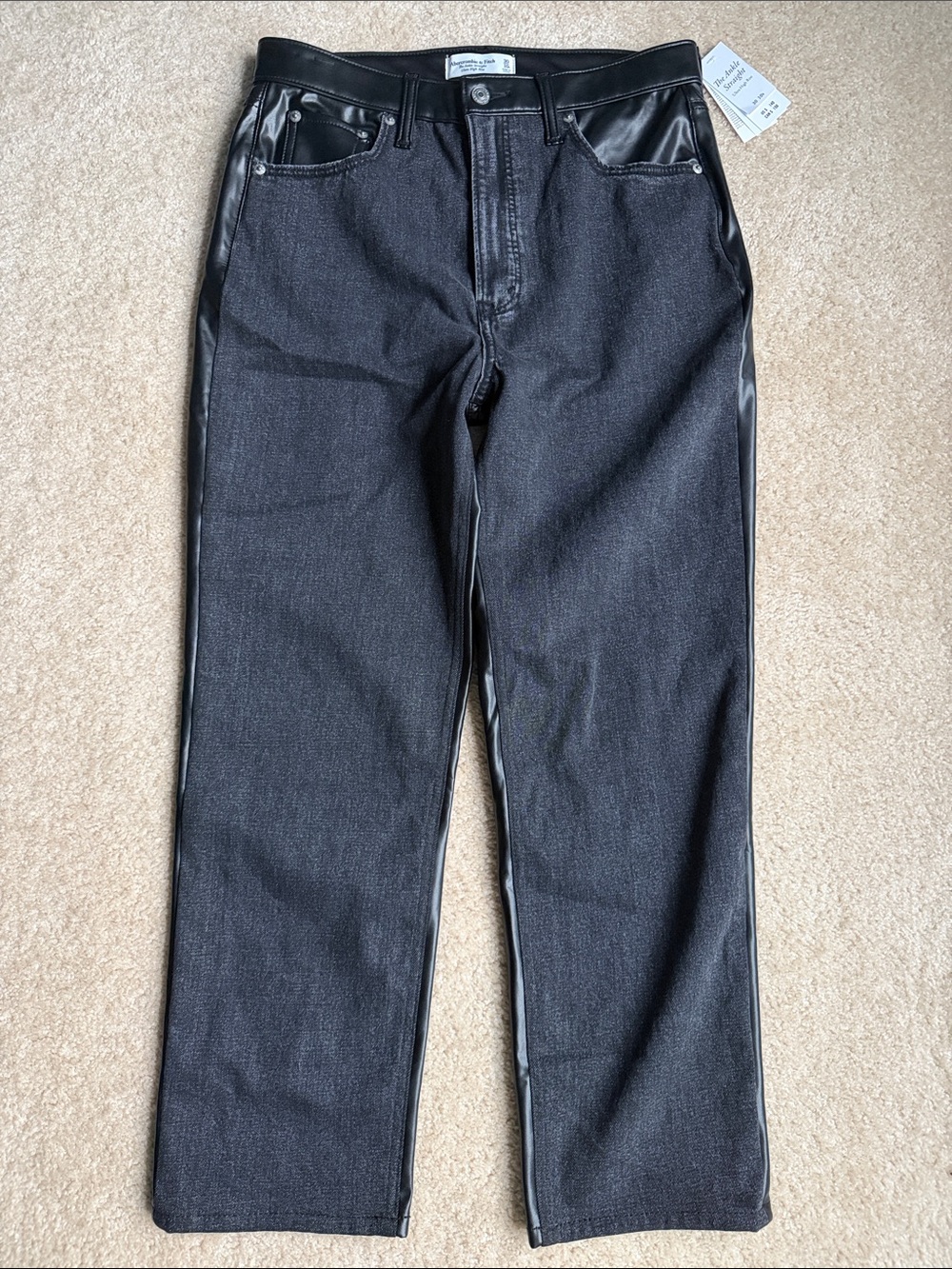 NWT Abercrombie & Fitch The Ankle Straight Ultra High Rise in Vegan Leather | 10 - Picture 3 of 7